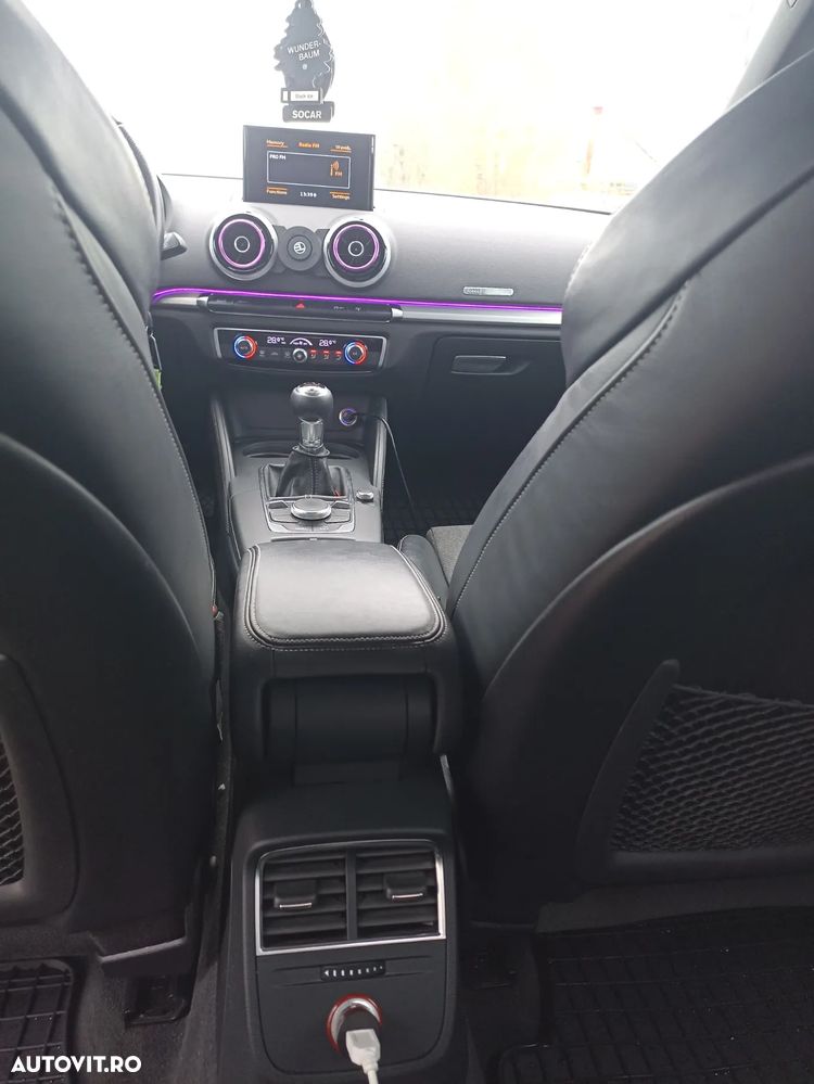 Audi A3 1.6 TDI clean Attraction - 19