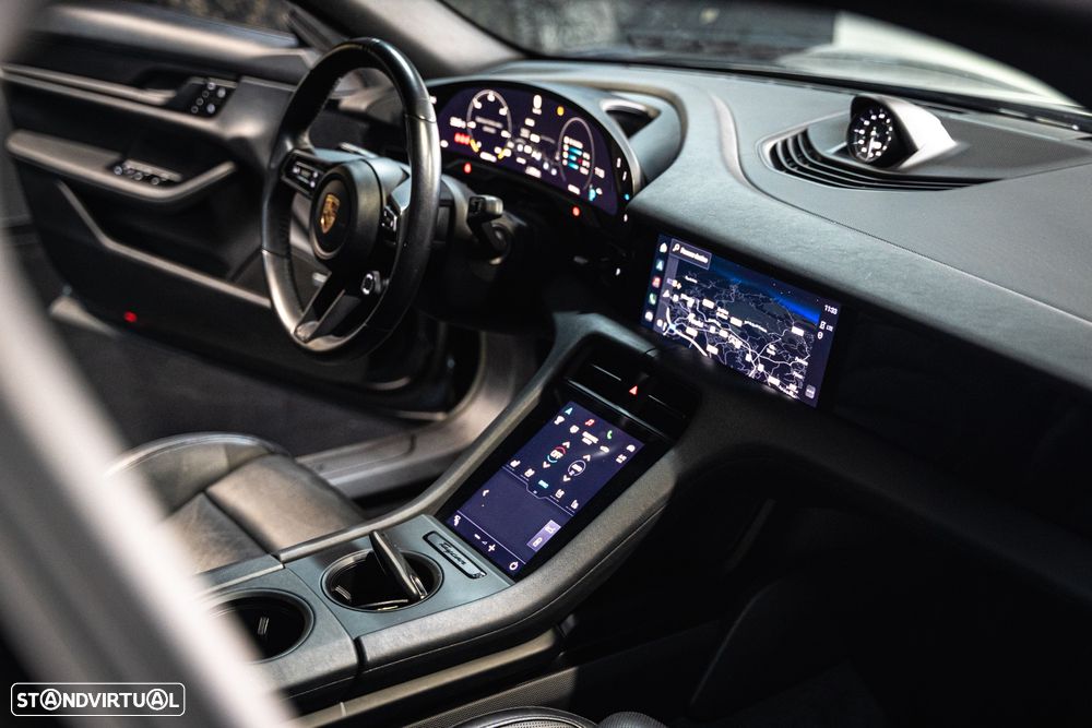 Porsche Taycan Bateria Performance Plus - 15