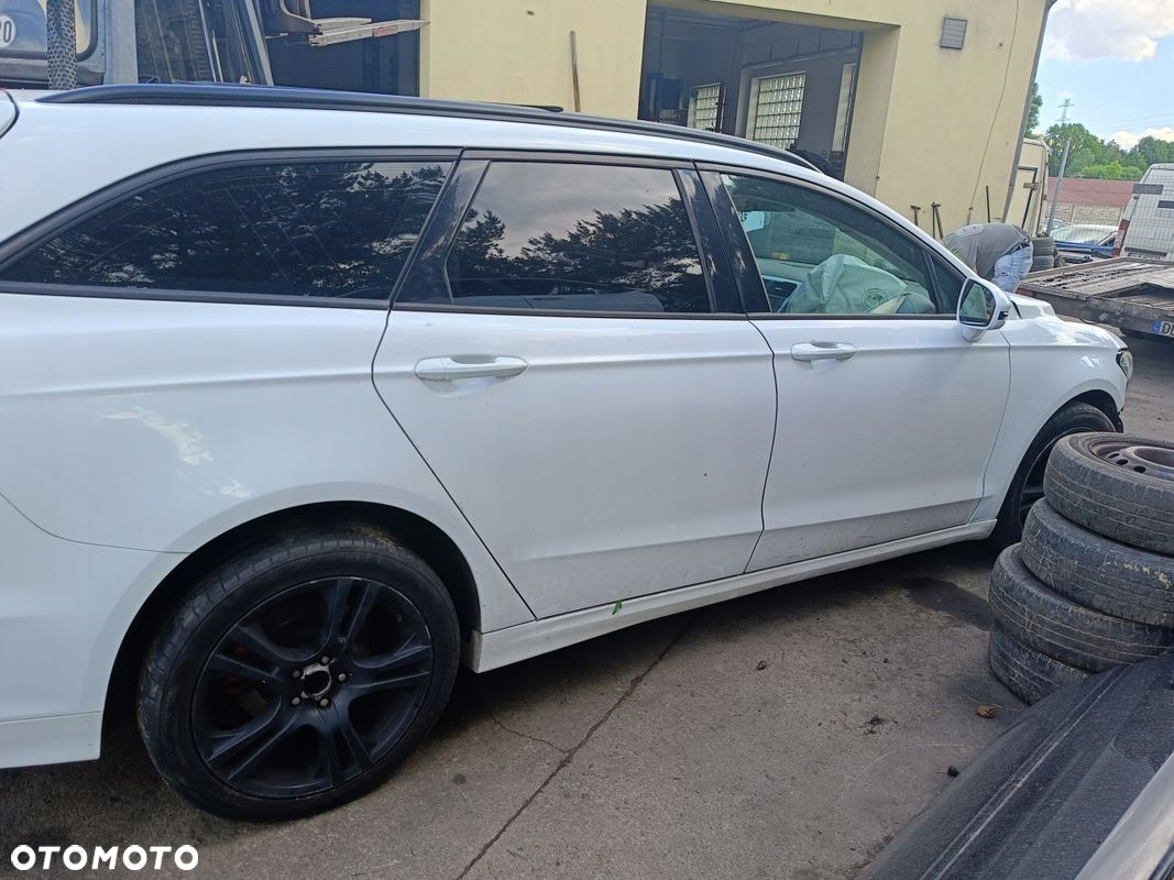 FORD MONDEO MK5 KOMBI ZDERZAK TYŁ KOMPLETNY FD - 15