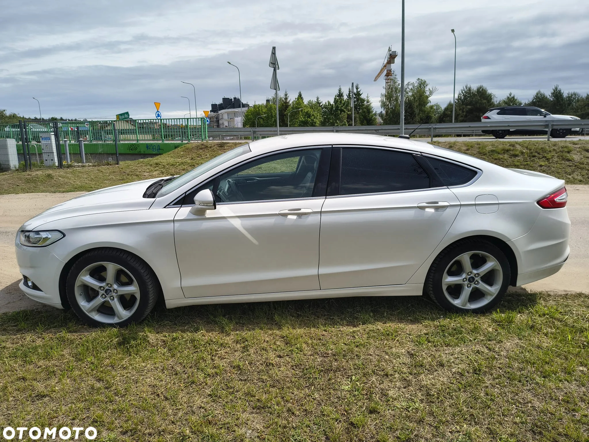 Ford Fusion - 4