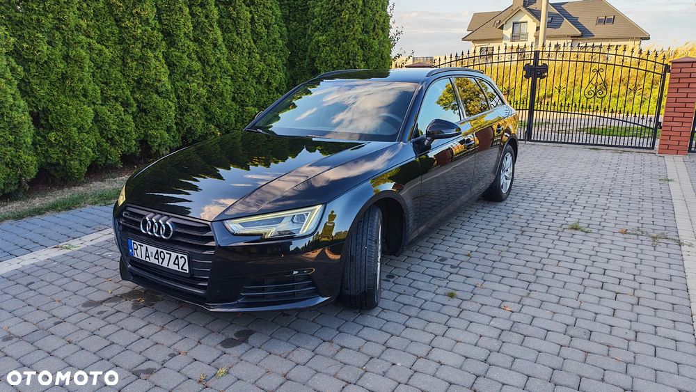 Audi A4 Avant 2.0 TDI S tronic - 2