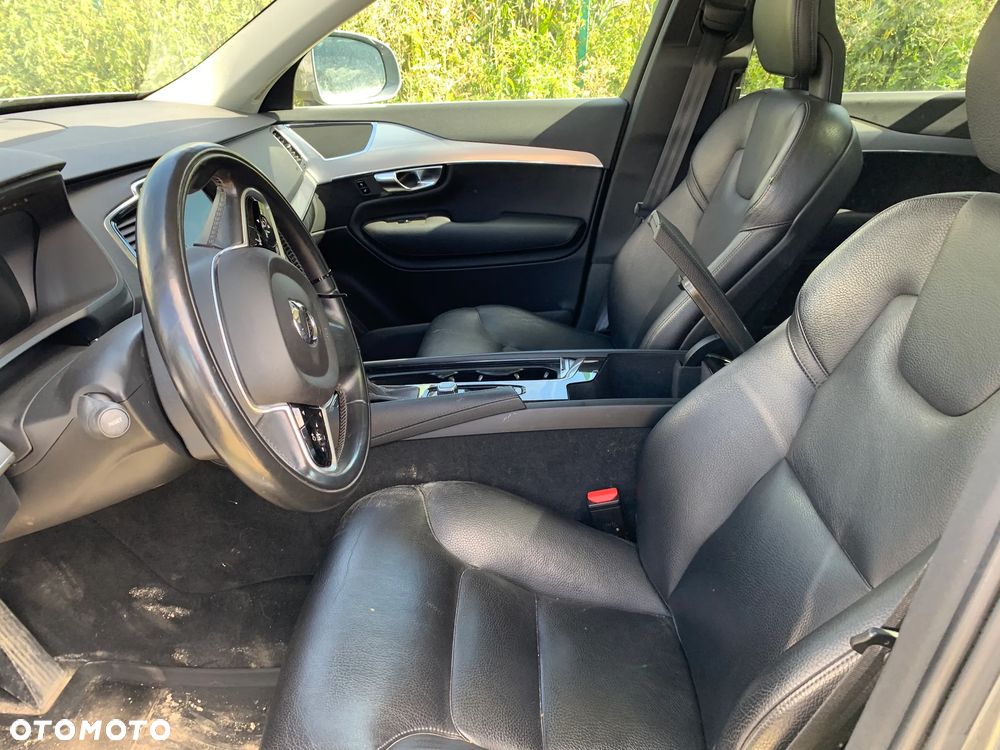 Volvo XC 90 T6 AWD Geartronic Momentum - 11