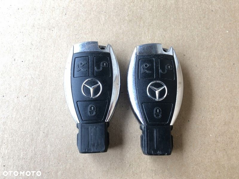 MERCEDES W221 LIFT CL216 KLUCZYK RYBKA - 1