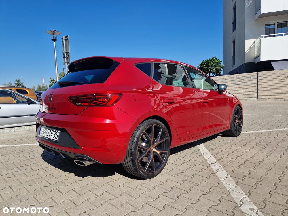 Seat Leon 2.0 TSI Cupra S&S DSG - 2