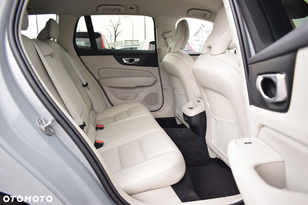 Volvo V60 - 21