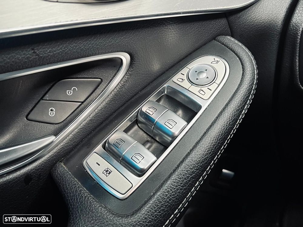 Mercedes-Benz GLC 250 d Coupé AMG Line 4-Matic - 32