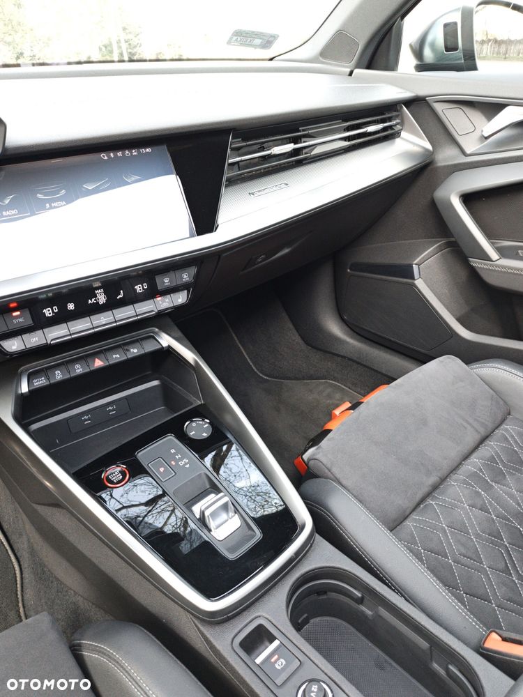 Audi S3 ver-tfsi-quattro-s-tronic - 15