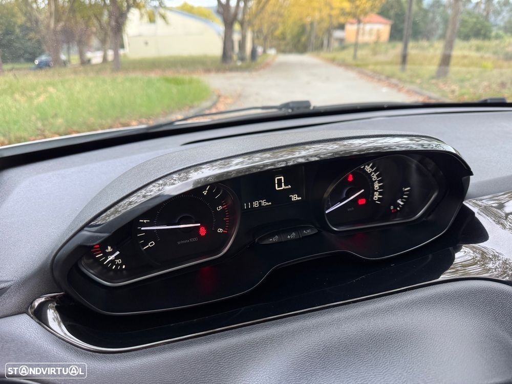 Peugeot 208 1.5 BlueHDi Active - 19