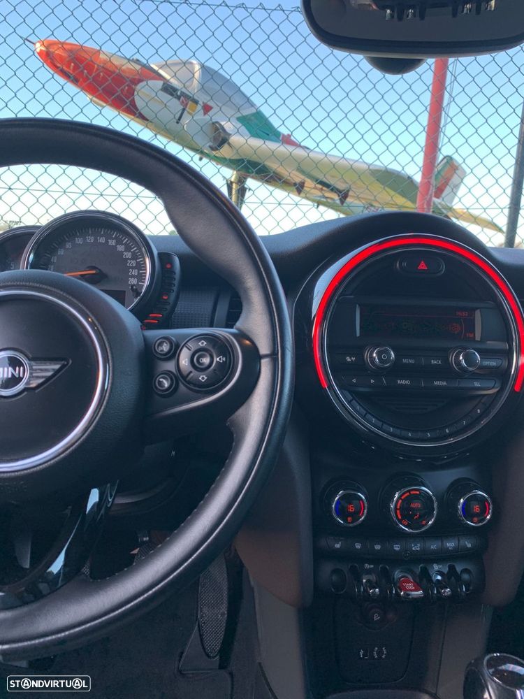 MINI 3 Portas One D - 29