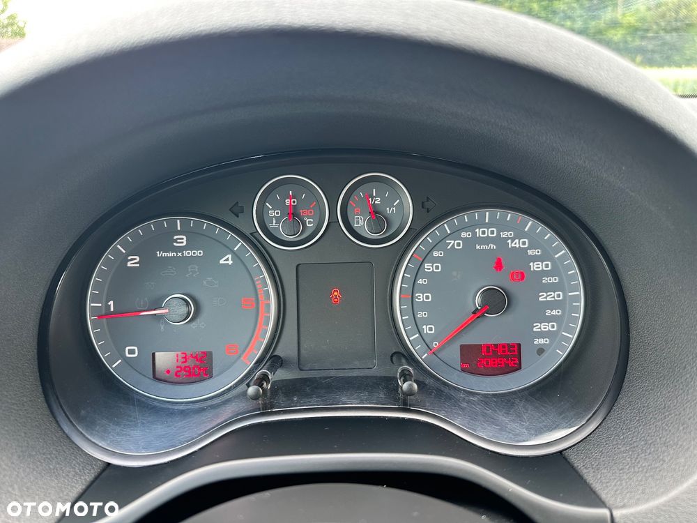 Audi A3 Sportback 2.0 TDI DPF Quattro Ambition - 12