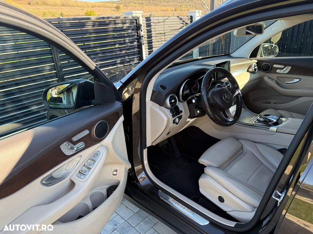 Mercedes-Benz GLC 220 d 4MATIC - 4