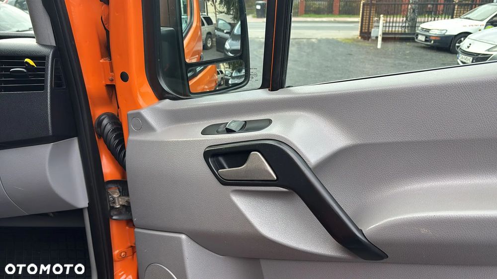 Volkswagen Crafter - 16