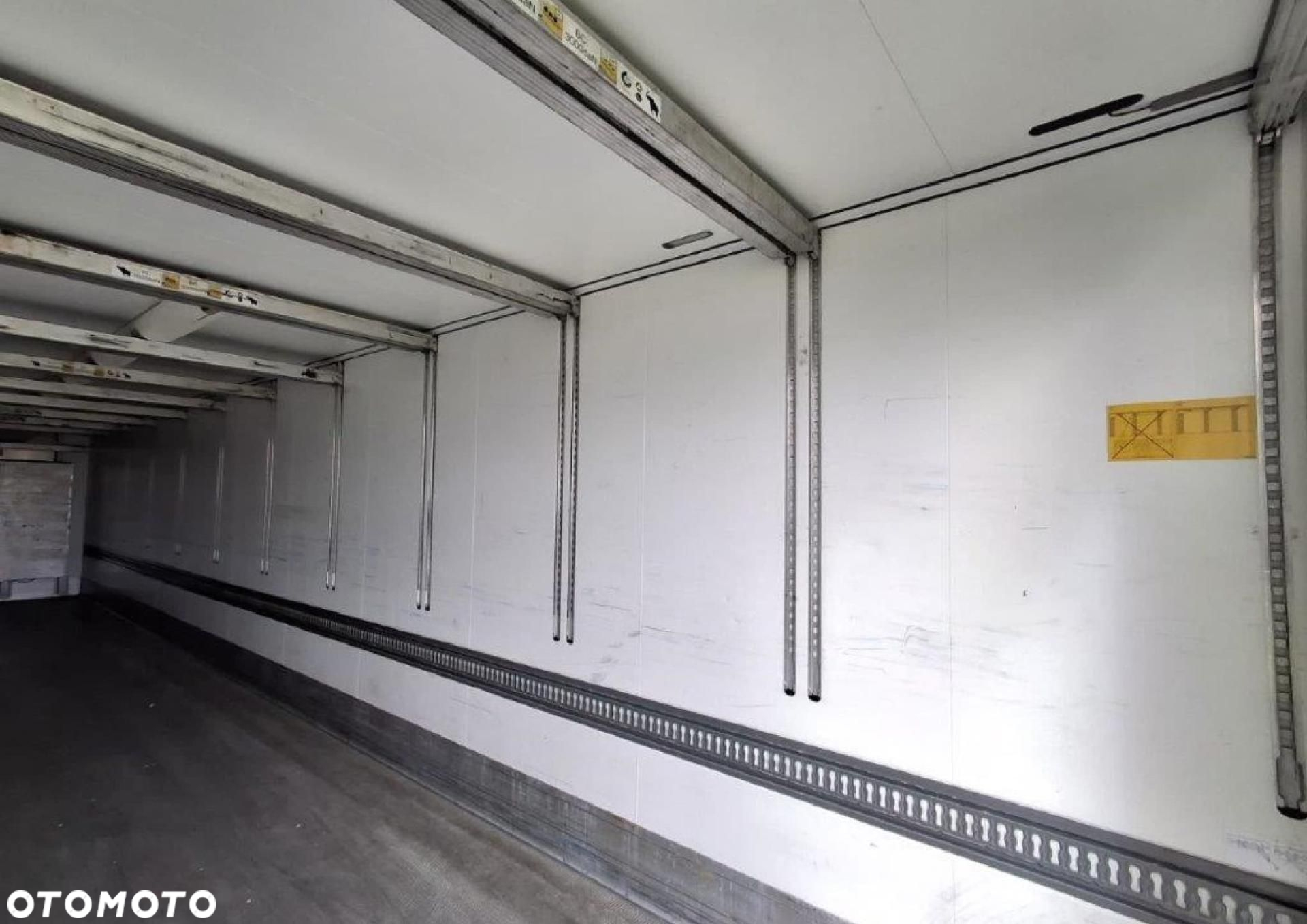 Schmitz Cargobull SKO Double Deck FP 60 ThermoKing SLXi 300 Lifting Axle - 9