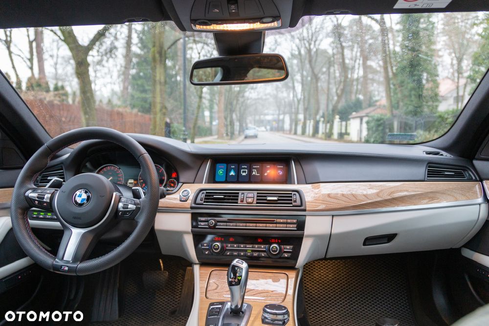 BMW Seria 5 535d xDrive Sport-Aut Luxury Line - 12