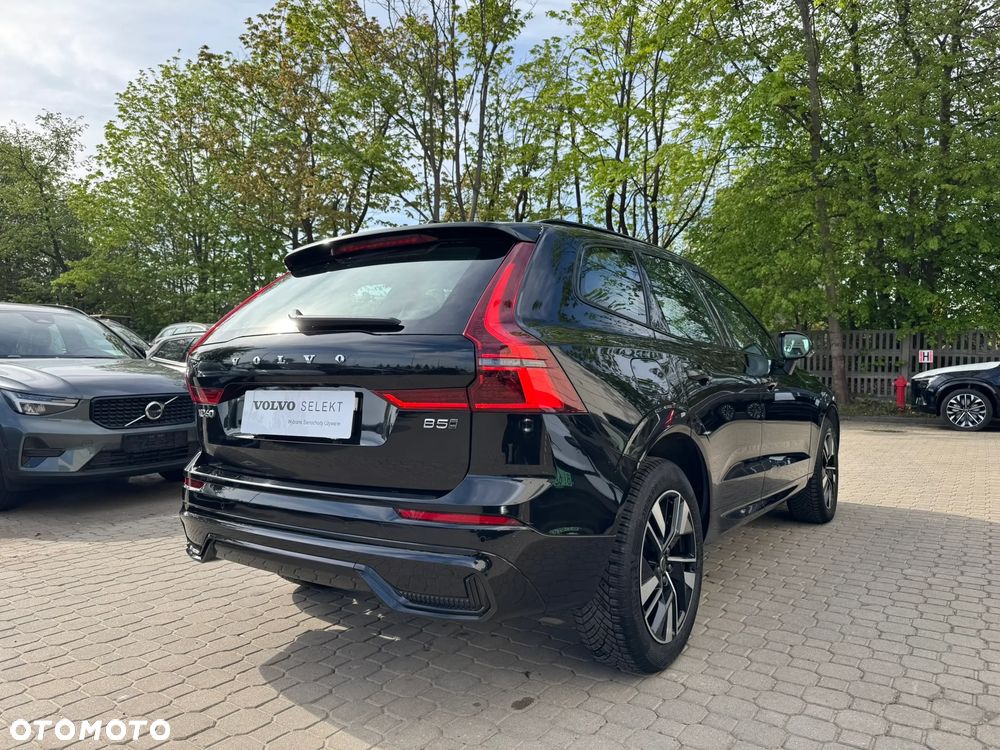 Volvo XC 60 B5 B AWD Plus Dark - 5