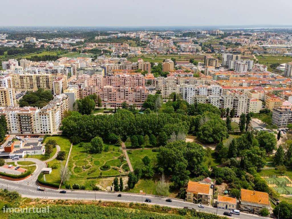Apartamento T3 c/parqueamento - Vanicelos - Grande imagem: 5/32