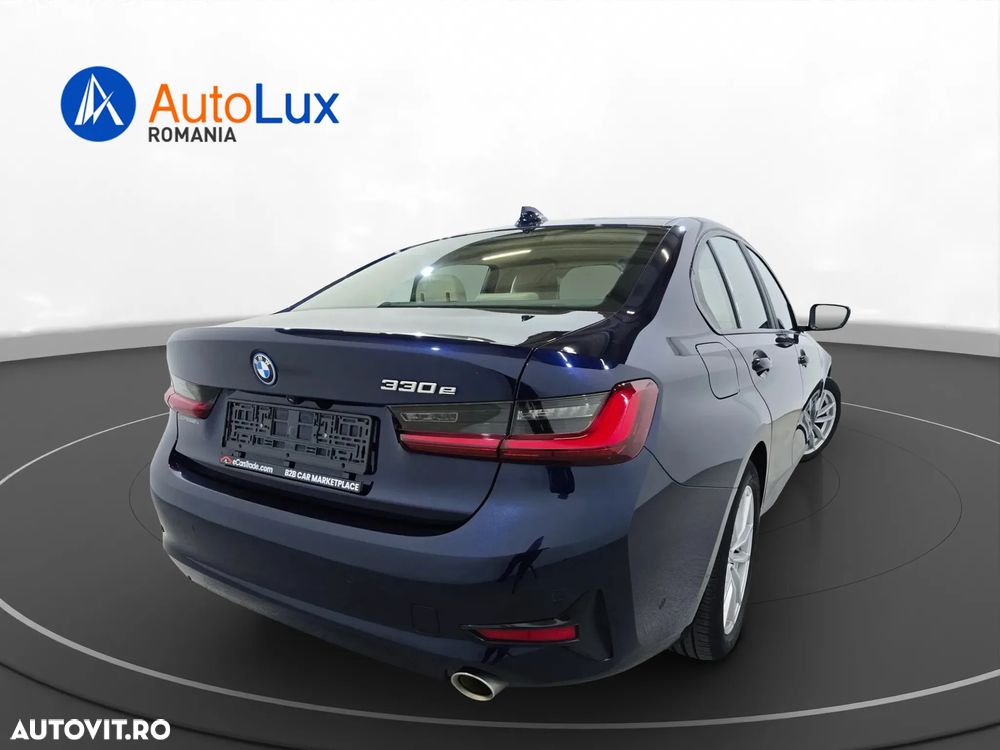 BMW Seria 3 330e AT PHEV - 4
