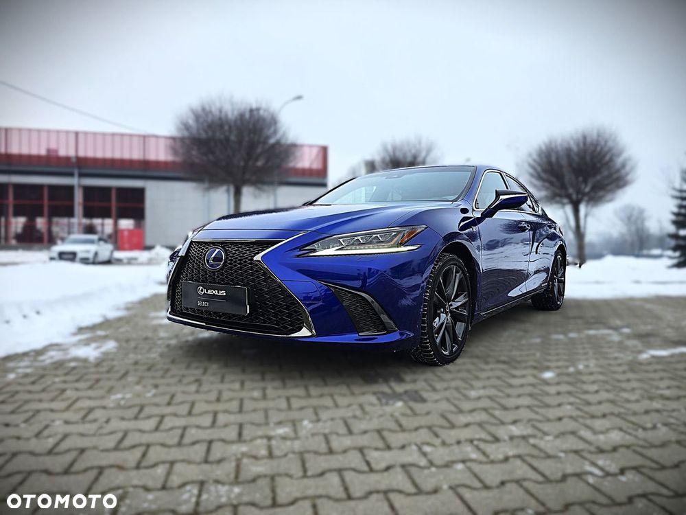 Lexus ES 300h F Sport Edition - 6