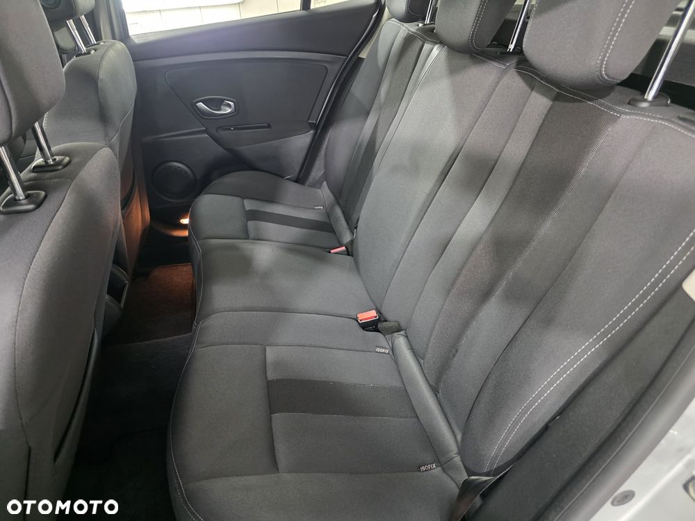 Renault Megane 1.6 16V 110 Dynamique - 19