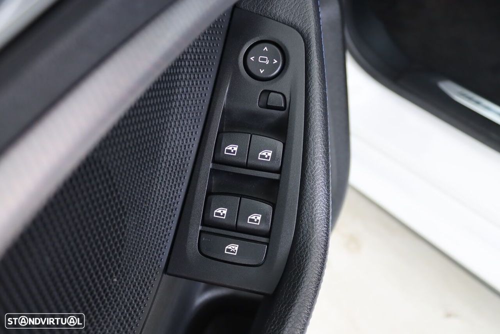BMW 216 Gran Coupé d Pack Desportivo M - 15
