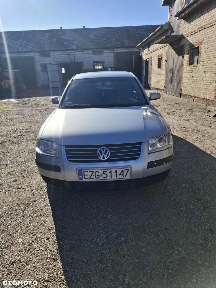 Volkswagen Passat 1.8T - 1