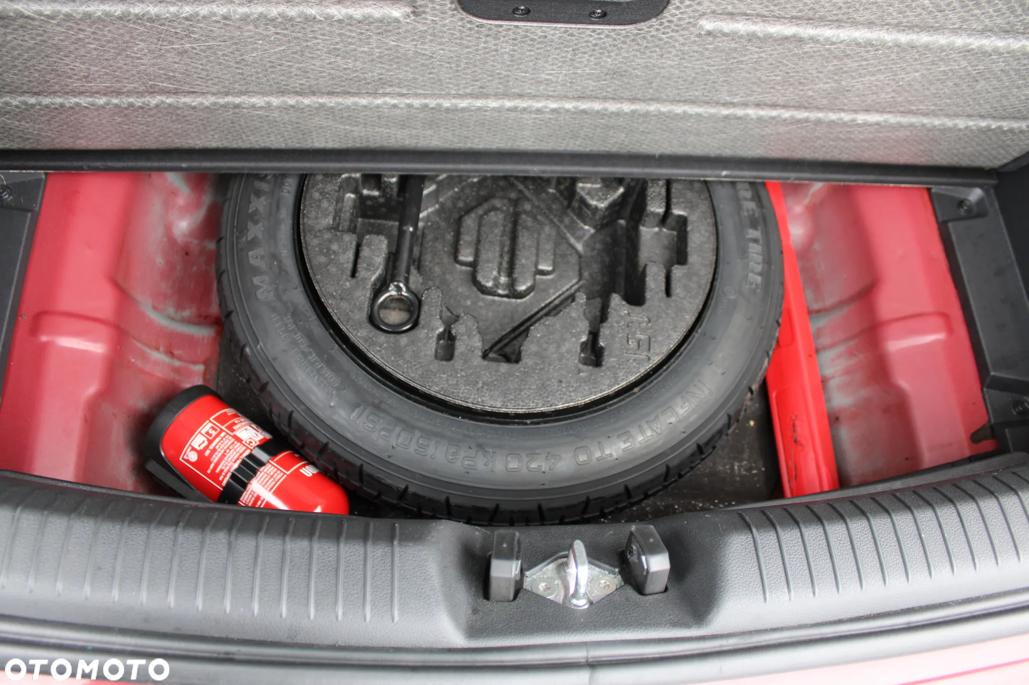 Hyundai i30 1.5 DPI Classic + - 35