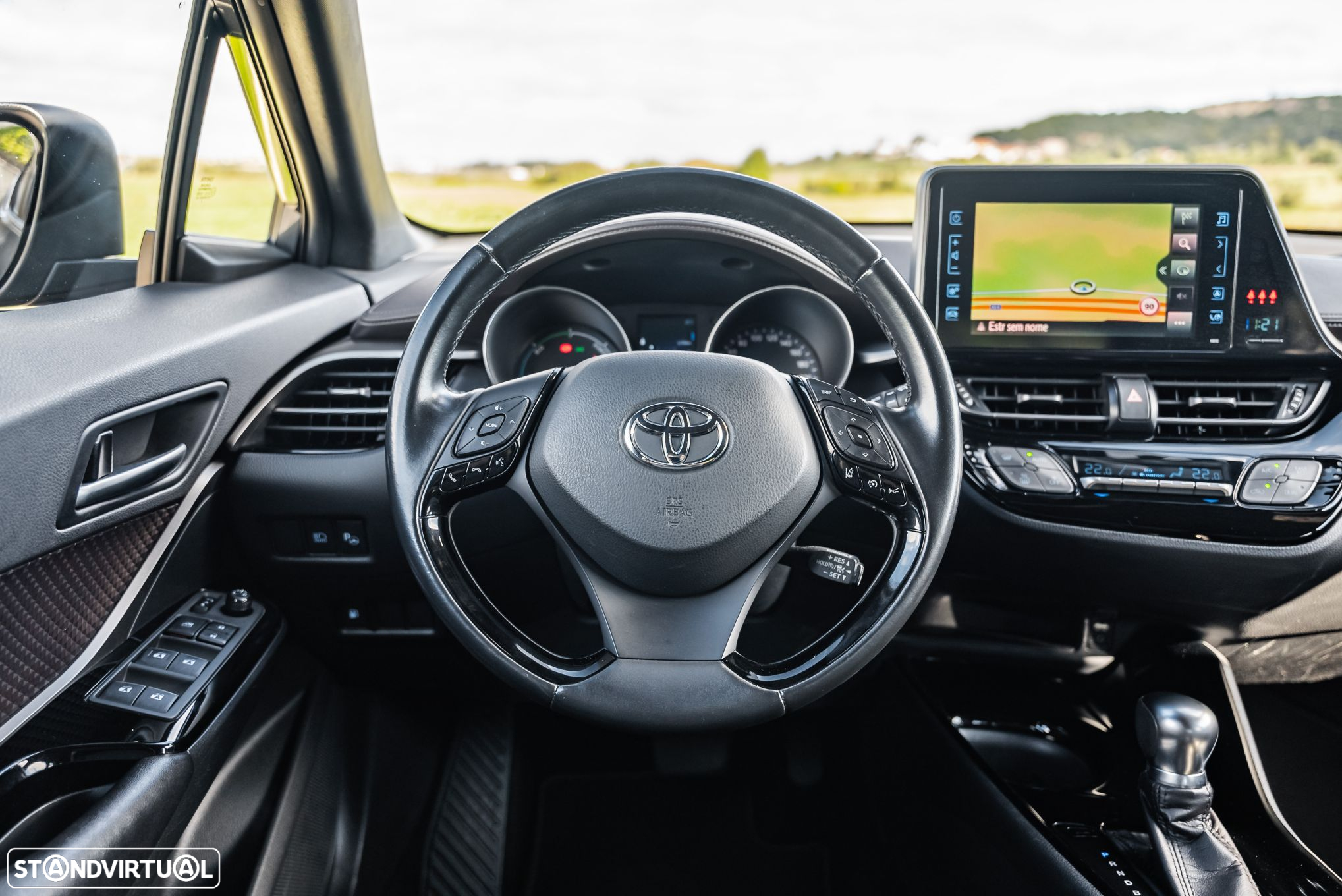 Toyota C-HR 1.8 HSD Exclusive+P.Luxury - 10