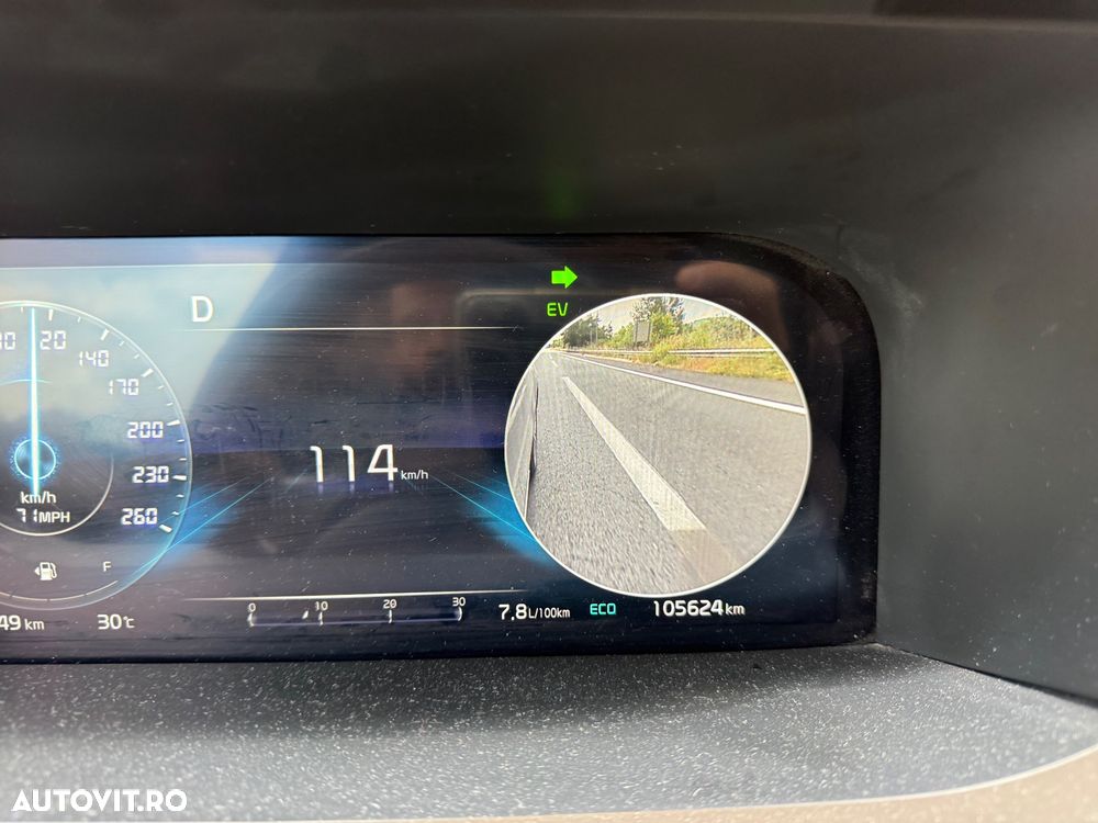 Kia Sorento 1.6 T-GDI HEV 6AT 4x2 7P Premium - 10