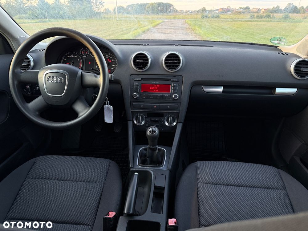 Audi A3 Sportback 1.6 Ambition - 9