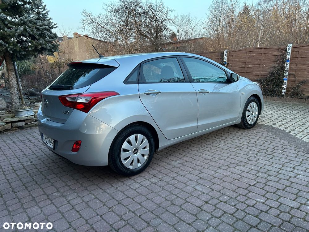 Hyundai i30 i30cw 1.4 Fifa World Cup Edition - 11