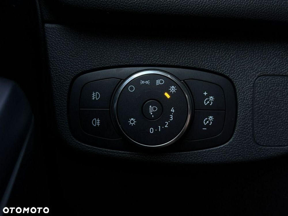 Ford Focus - 30