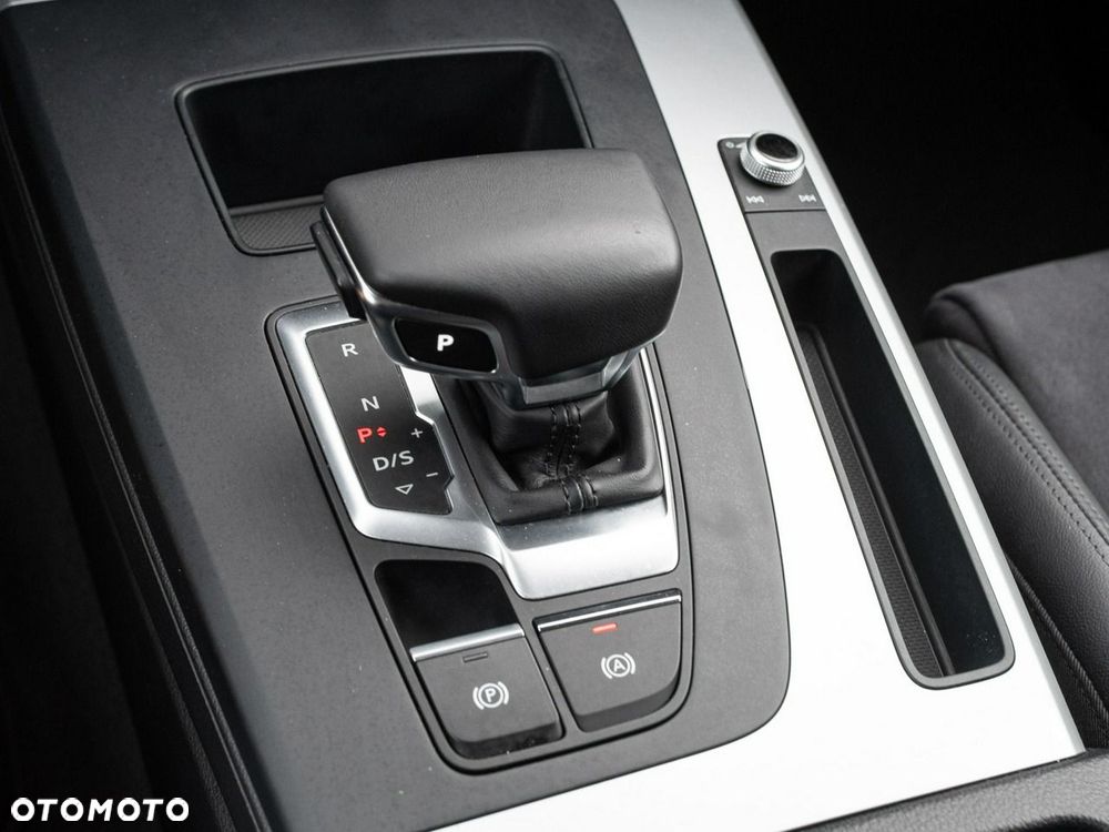 Audi Q5 Sportback - 17