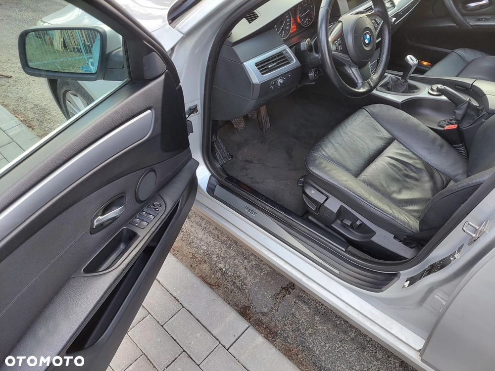 BMW i5 - 7