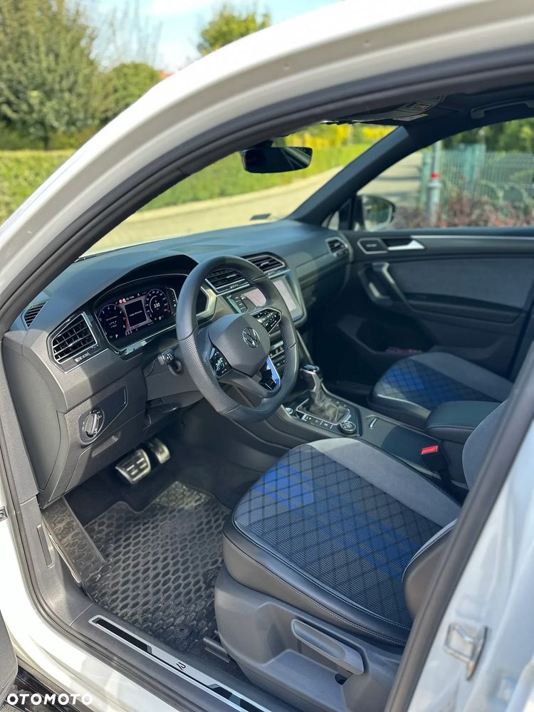 Volkswagen Tiguan - 10