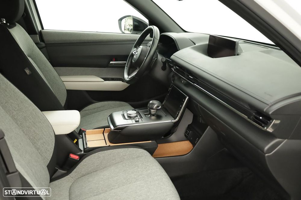 Mazda MX-30 e-SKYACTIV Exclusve-Line - 22