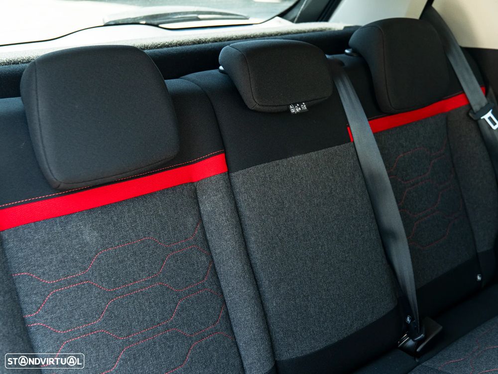 Citroën C3 1.2 PureTech Shine - 18