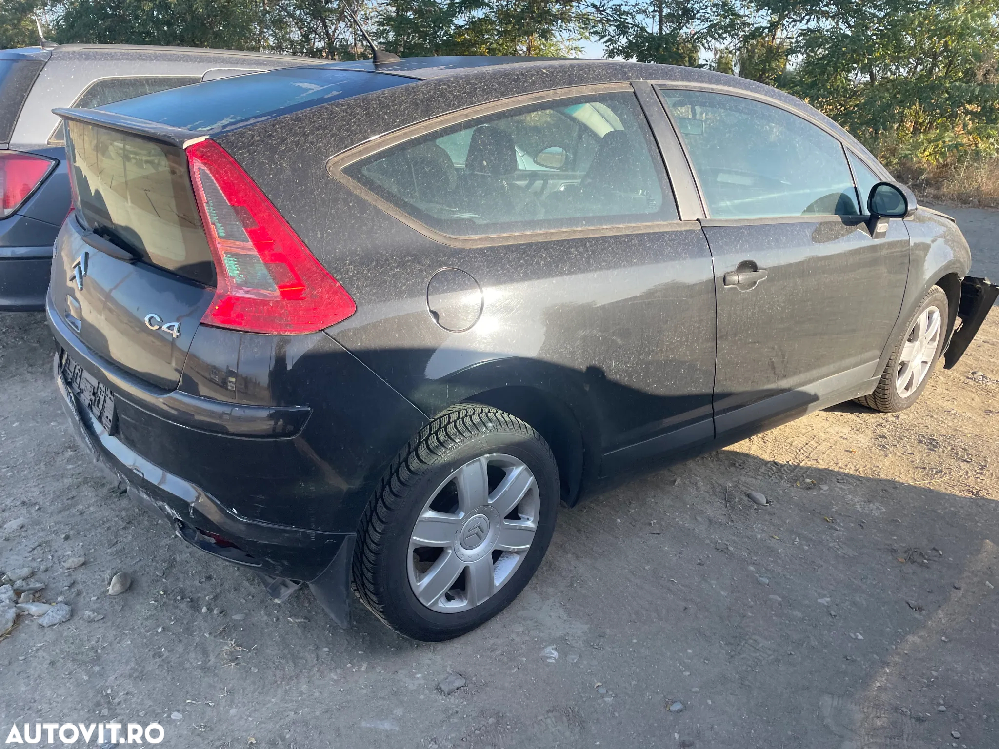 Dezmembram Citroen C4 1.4b an fabr 2006 KFU - 8