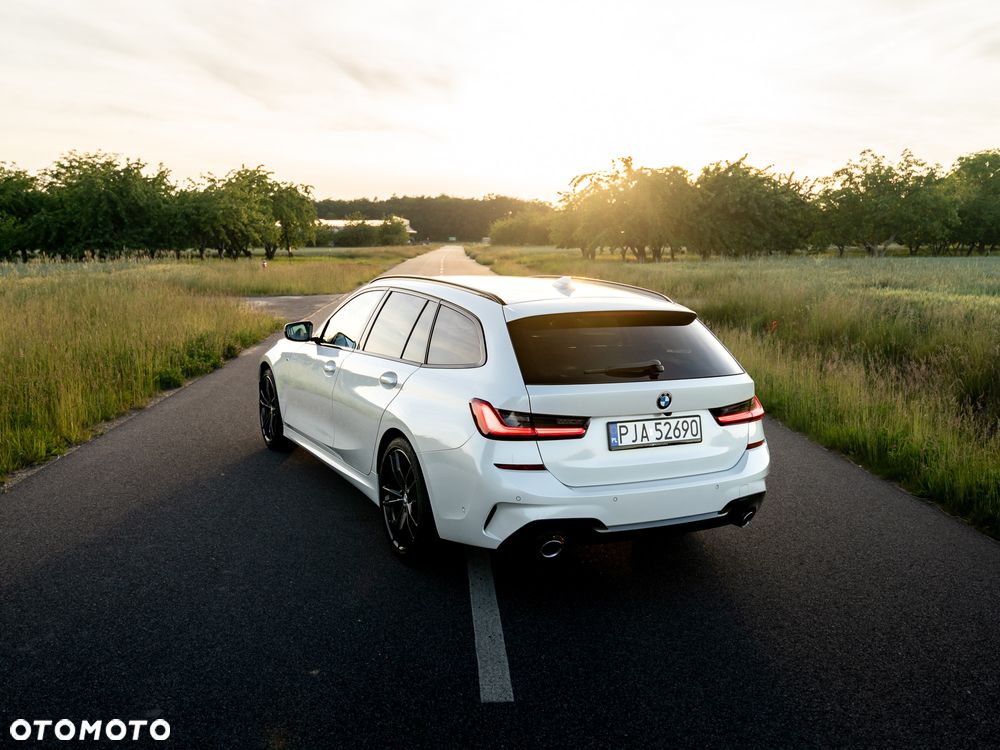 BMW Seria 3 320d xDrive mHEV M Sport sport - 10