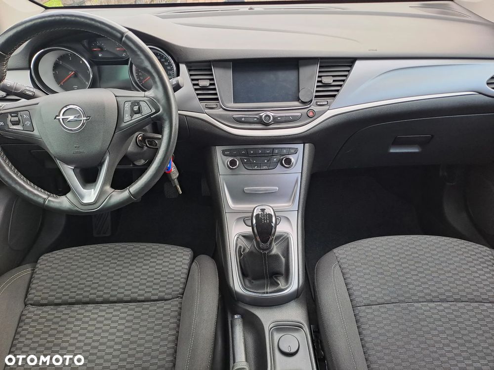 Opel Astra - 14