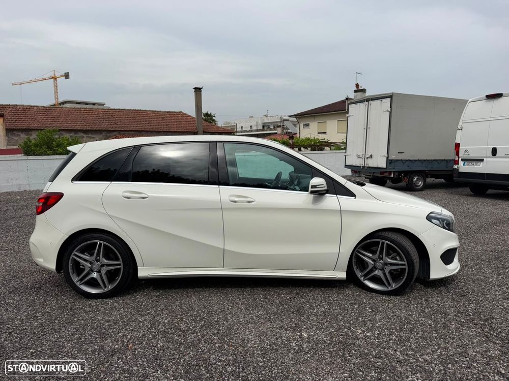 Mercedes-Benz B 220 d AMG Line - 13