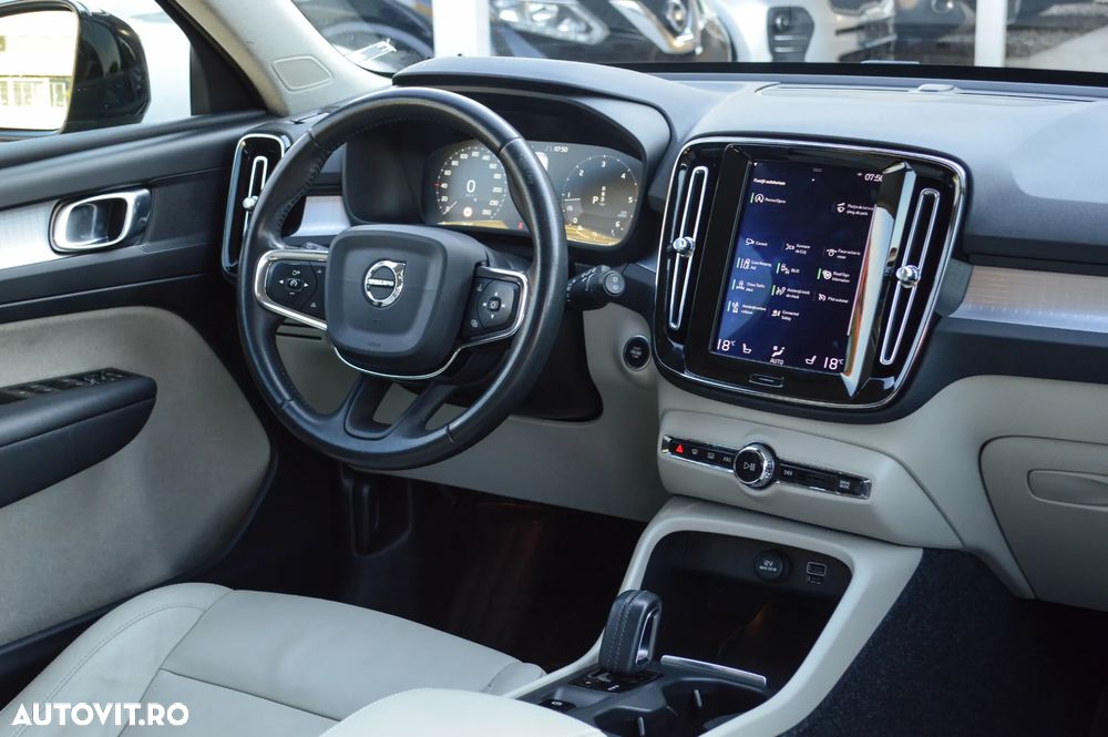 Volvo XC 40 D4 AWD Inscription - 5