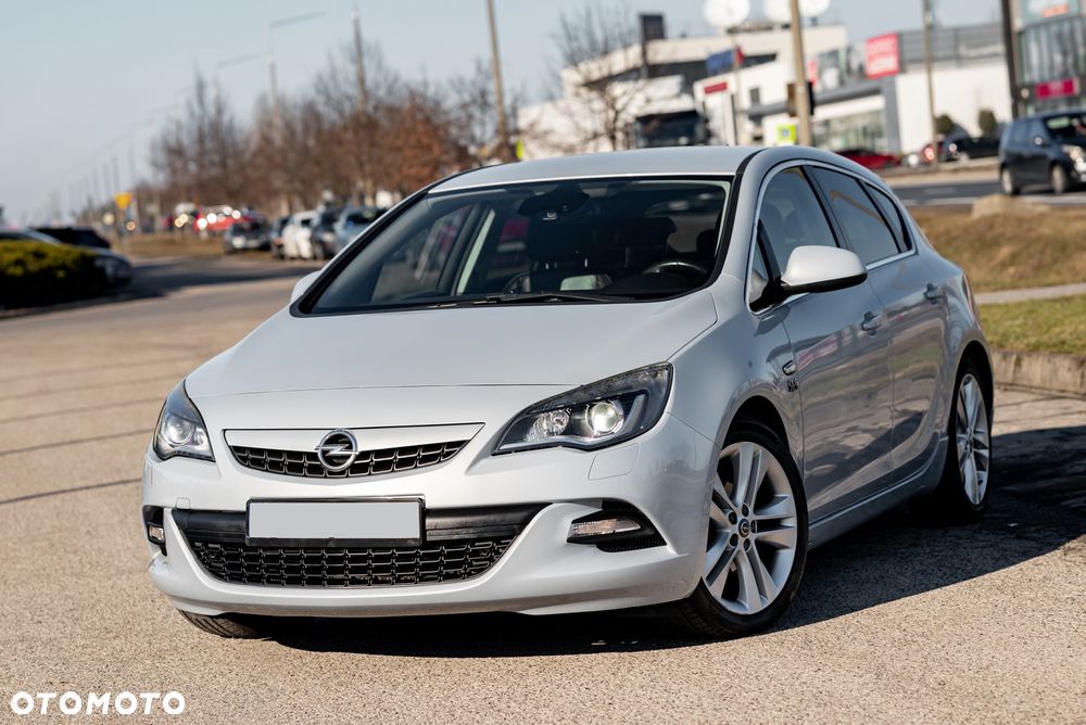 Opel Astra - 4