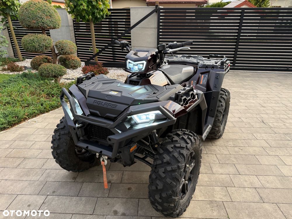 Polaris Sportsman - 1