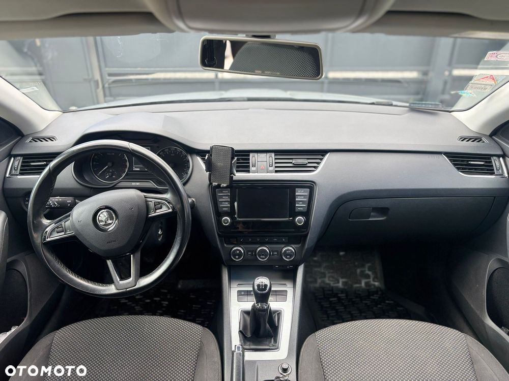 Skoda Octavia 1.6 TDI Ambition - 7