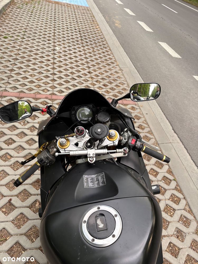 Kawasaki ZXR - 10