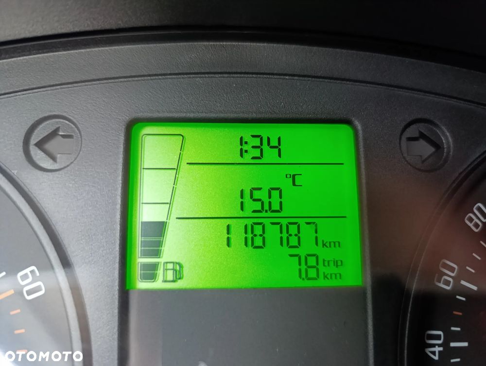 Skoda Fabia 1.2 HTP Active - 9