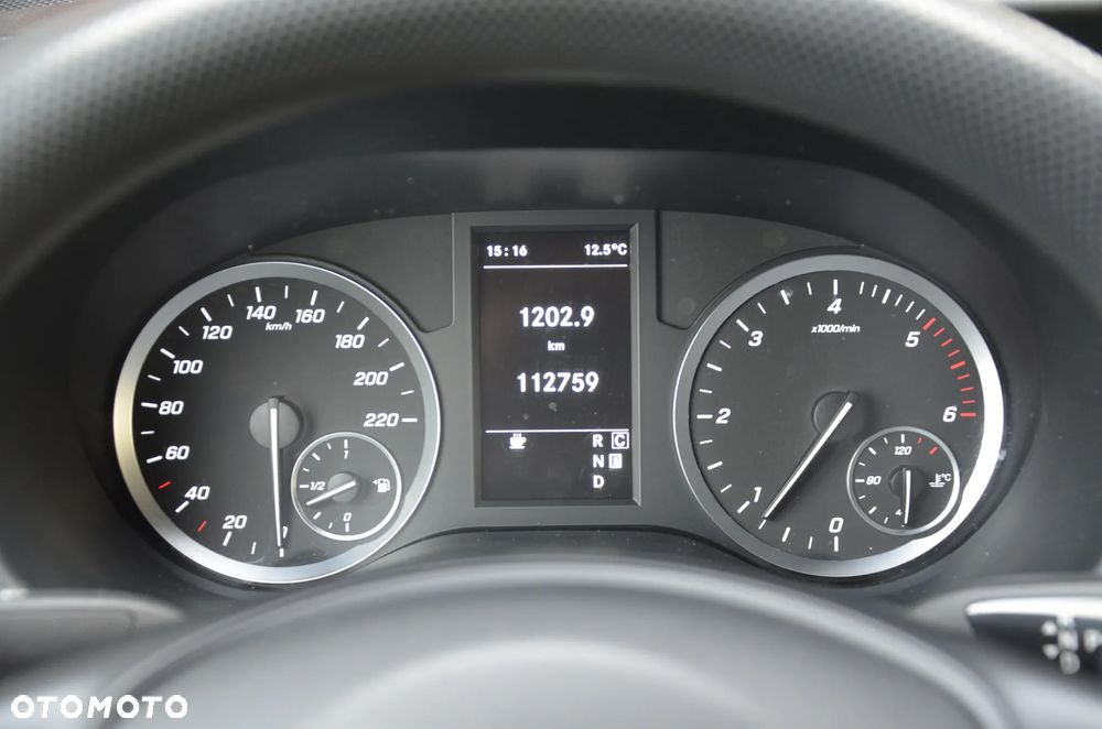 Mercedes-Benz Vito - 8