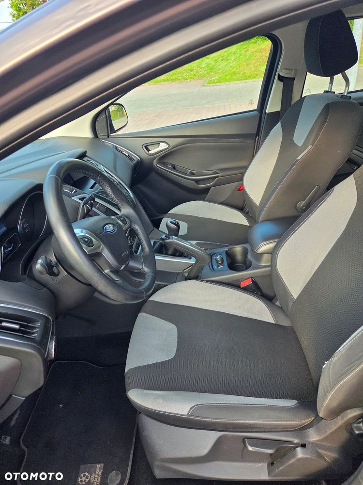Ford Focus 1.6 TI-VCT Champions Edition - 12