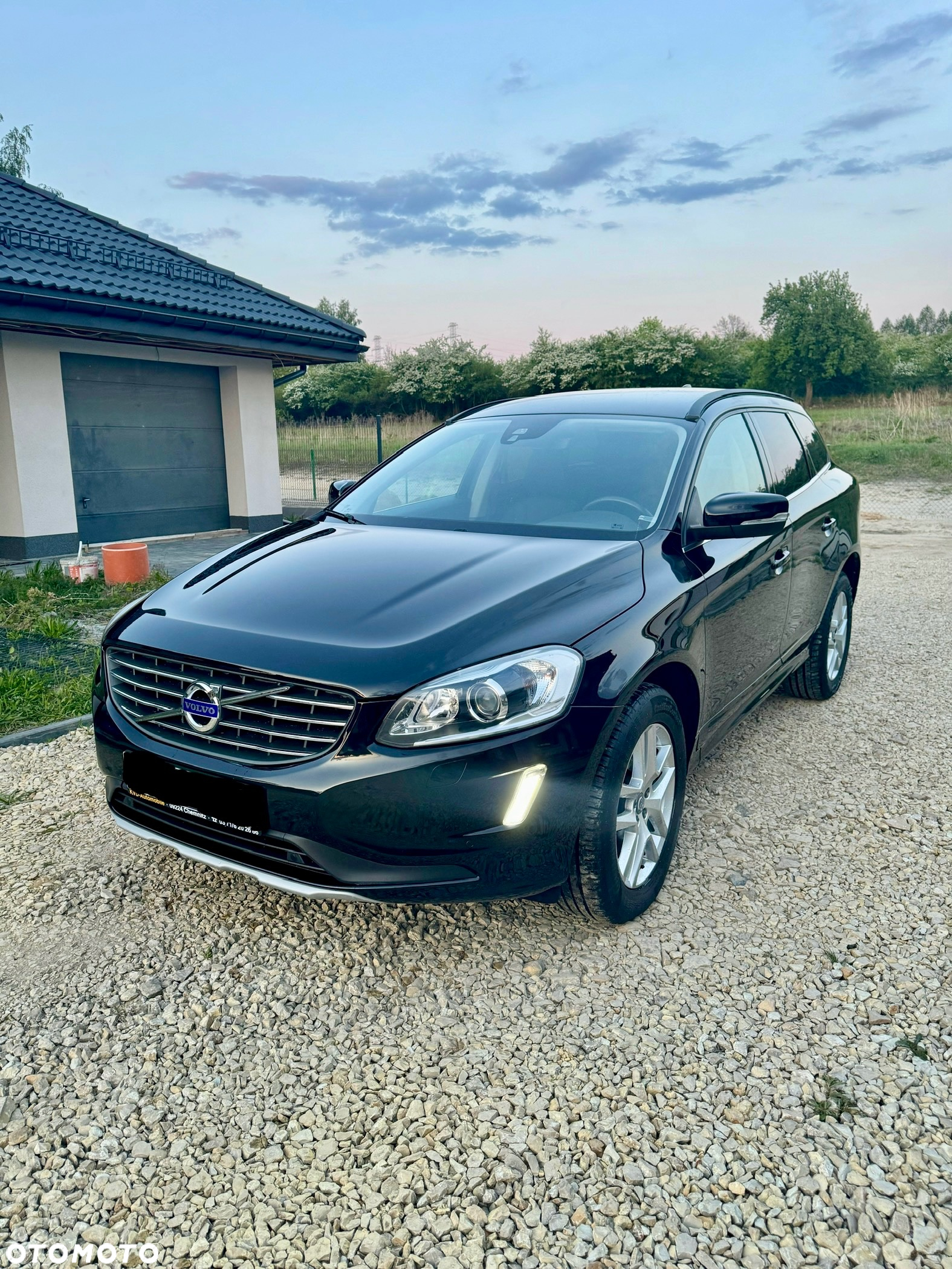 Volvo XC 60 D3 Momentum Pro - 5