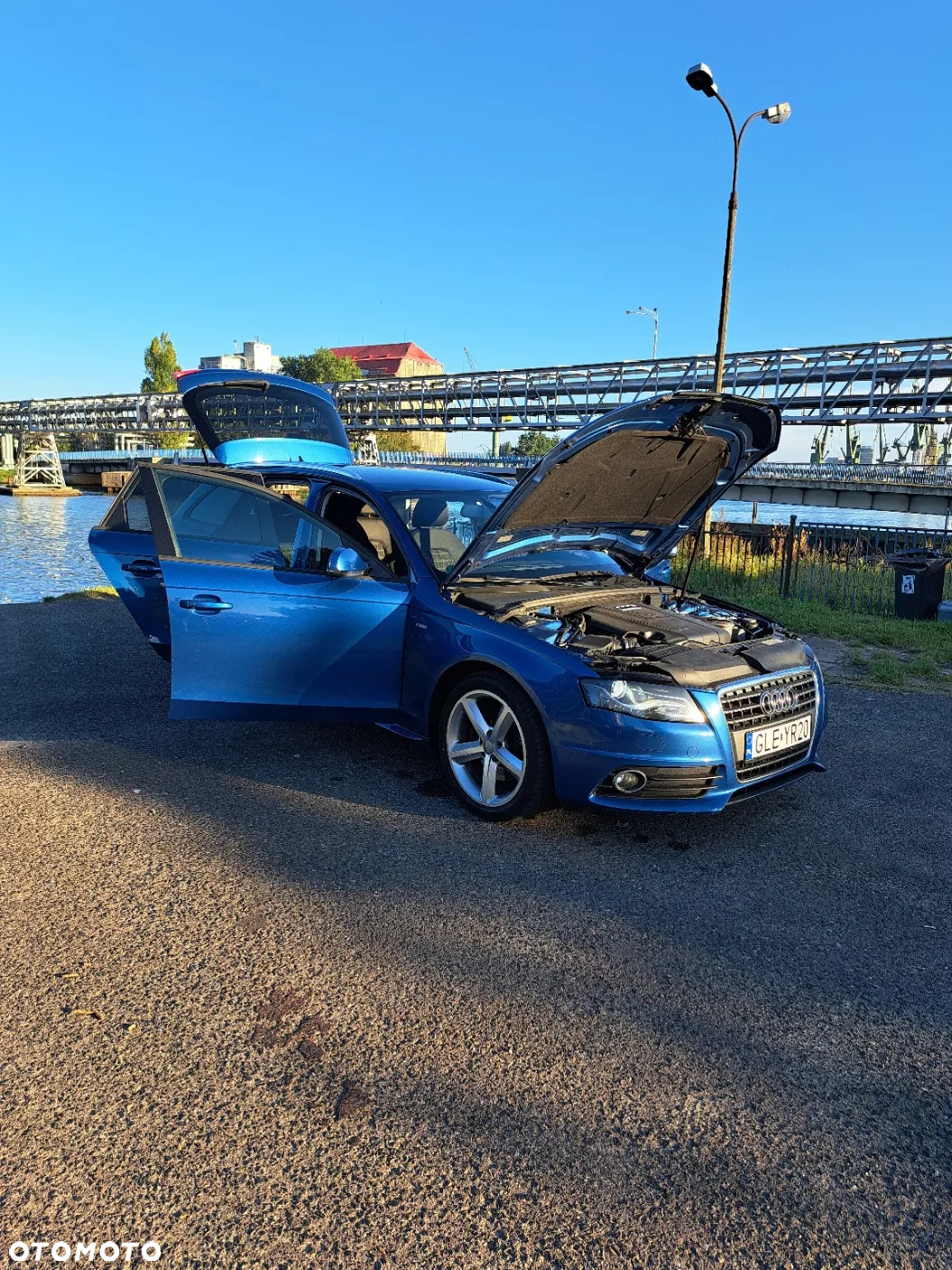 Audi A4 Avant 2.0 TDI DPF multitronic S line Sportpaket - 14